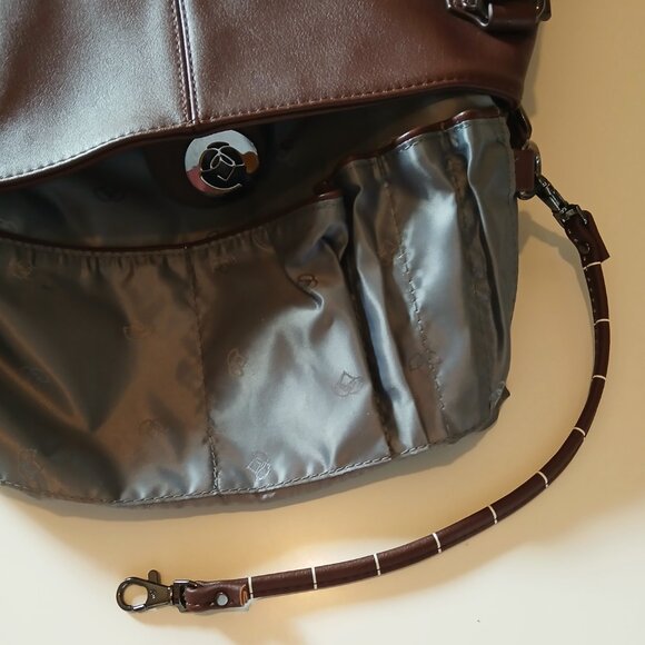 Namaste GUC Brown Shoulder Bag - Picture 8 of 13
